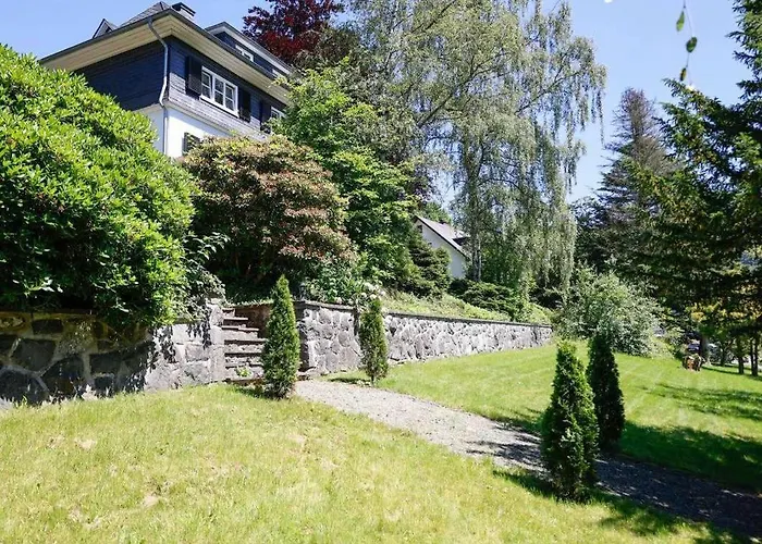 Siedlinghausen Apartman *