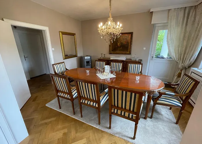Siedlinghausen Apartman *